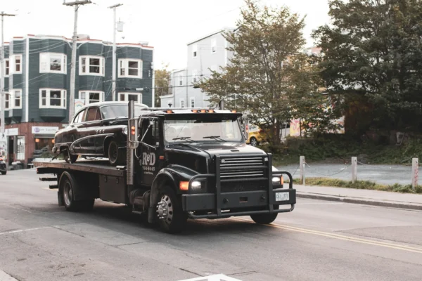 Stranded in Atlanta? What to Do Before You Call a Tow Truck